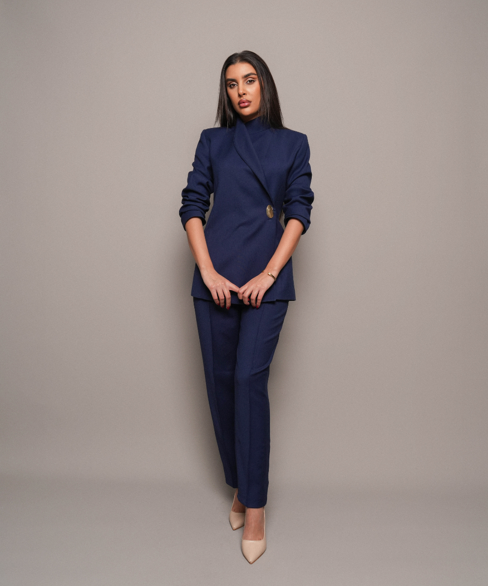 The Decision Maker – side view