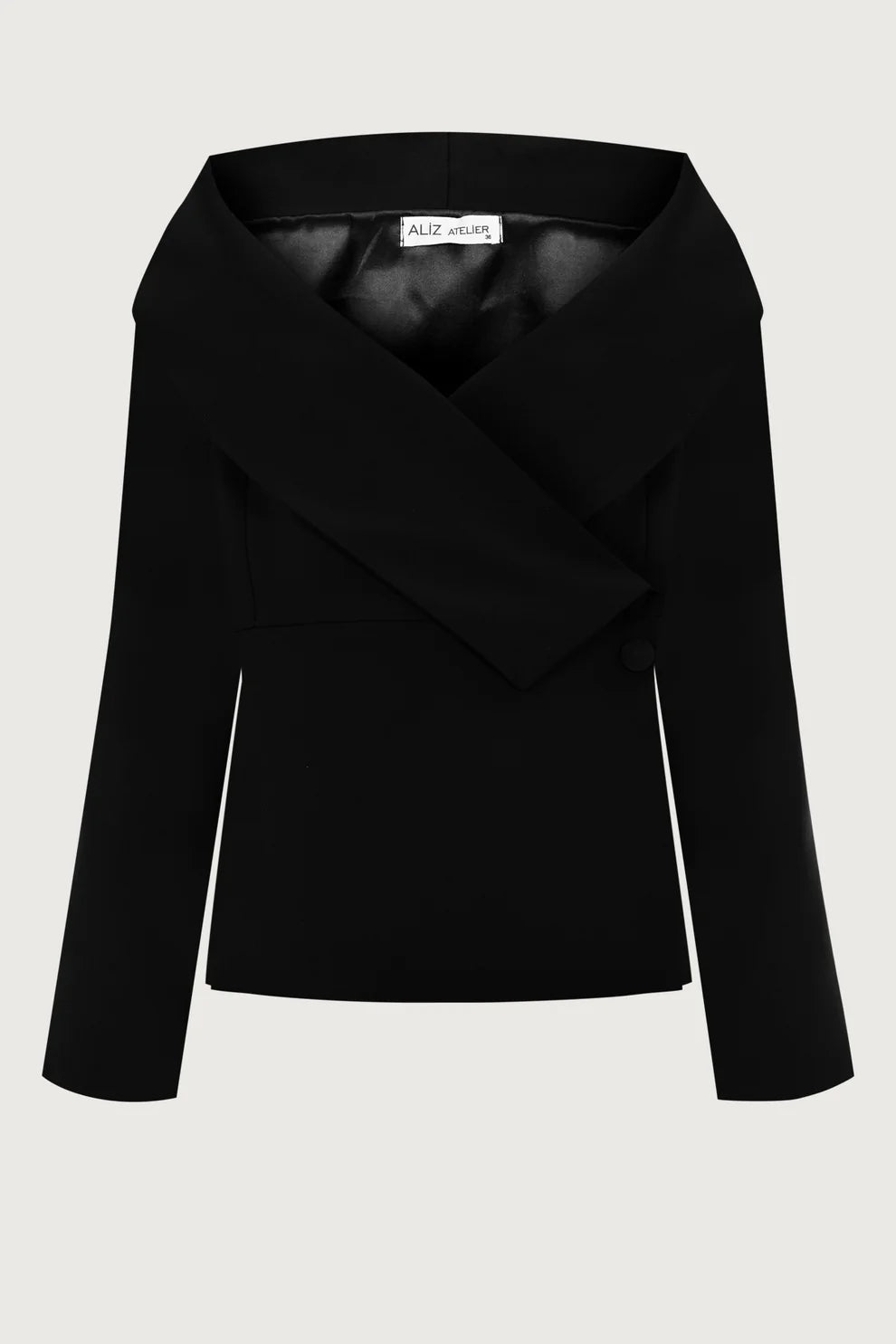 The Lady Lead – close-up detail